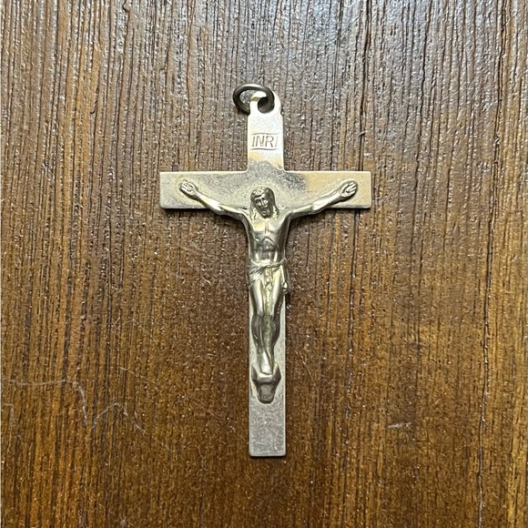 INRI Jewelry - Vintage INRI Crucifix Cross Pendant Necklace“I Am Catholic In Case Of Accident”
